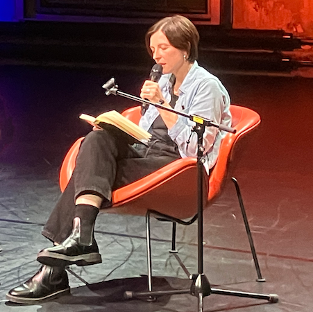 Um die Ecke erzählen